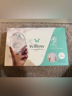 Willow All-In-One In-Bra Breast Pump 2 Flanges for spill-proof Milk Bags 24mm